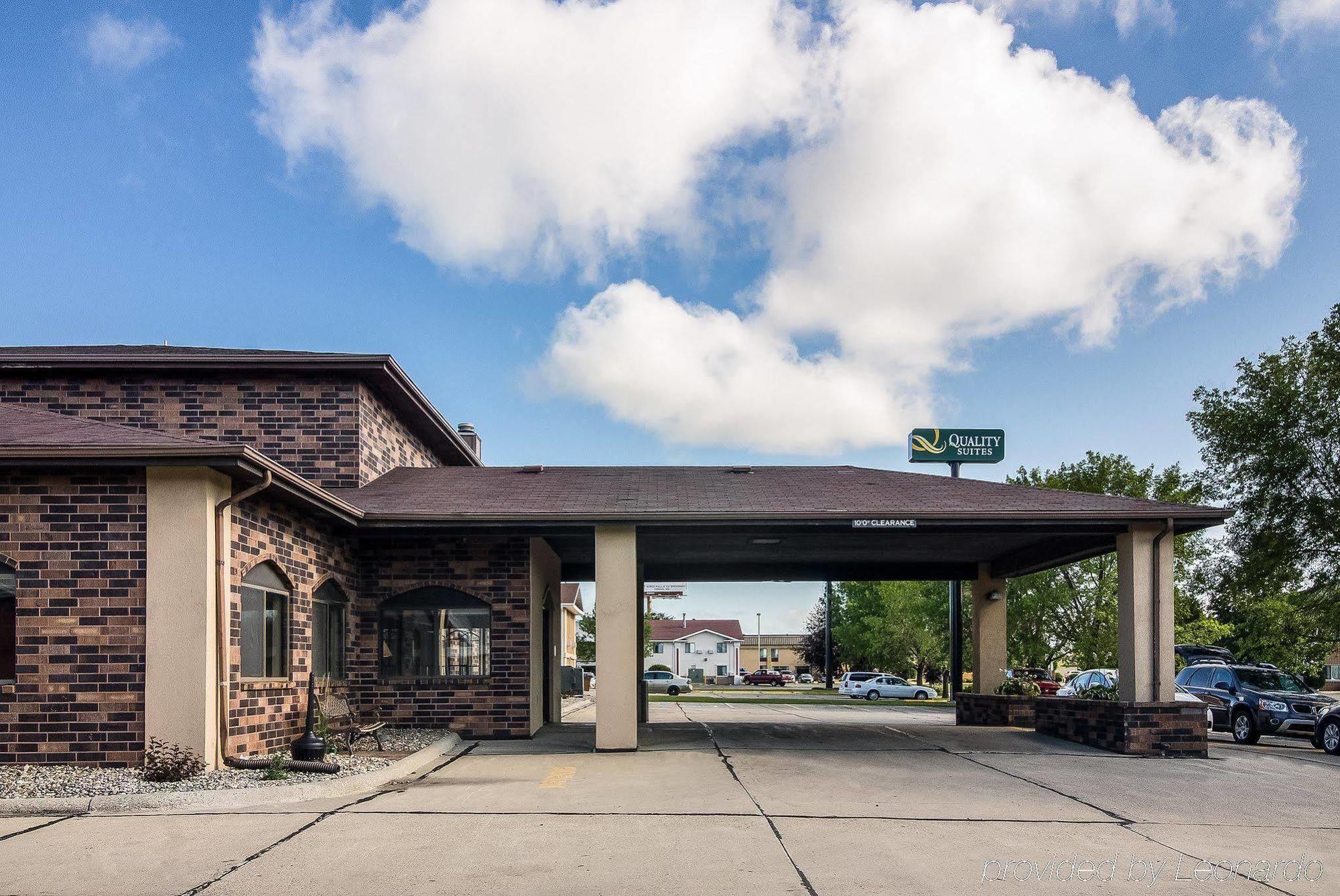 Hotel Quality Near West Acres