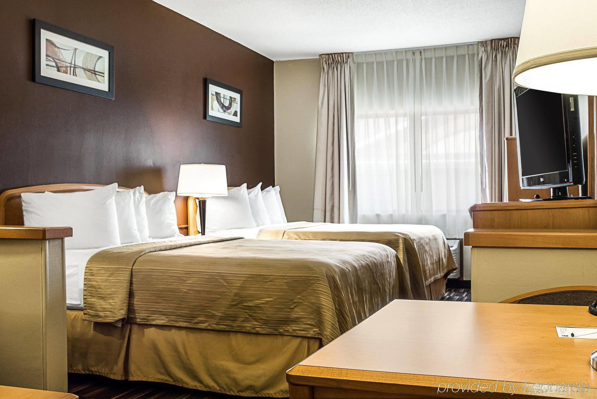 Quality Near West Acres Hotel Fargo
